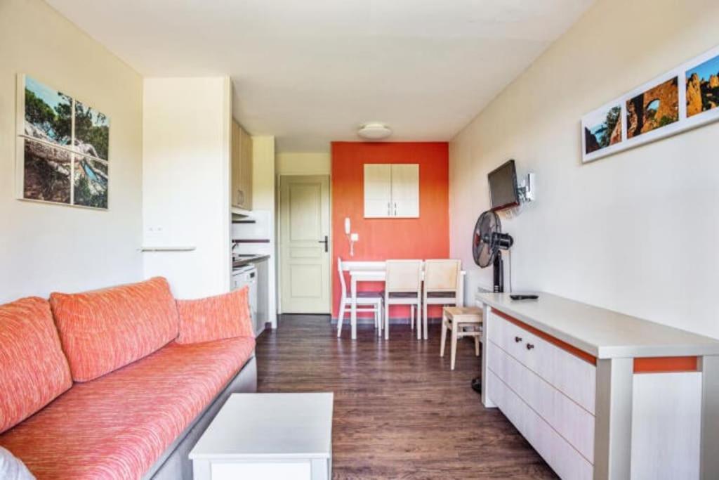 Superbe Appartement Village Cap Esterel 4P Climatise Saint-Raphael  Ngoại thất bức ảnh